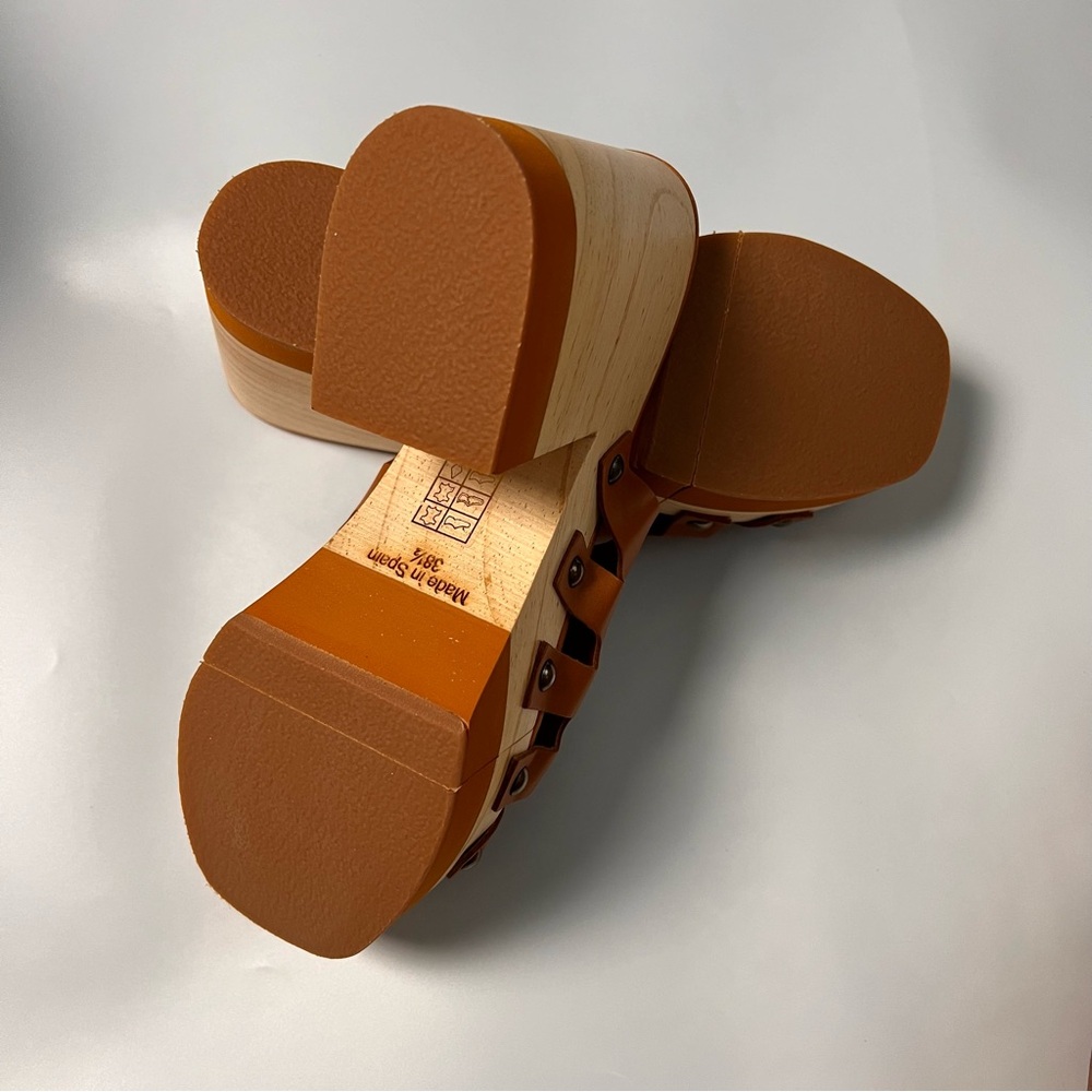 Free People Cassis Tan Clog - Picture 4 of 4